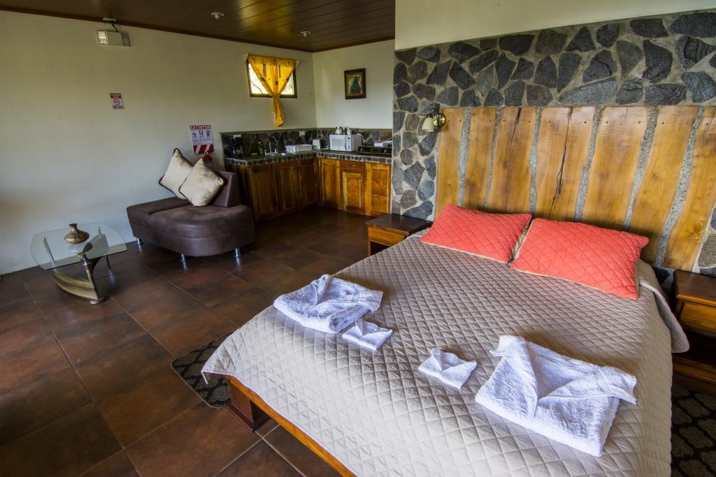 Rainbow Valley Lodge Costa Rica Monteverde ภายนอก รูปภาพ